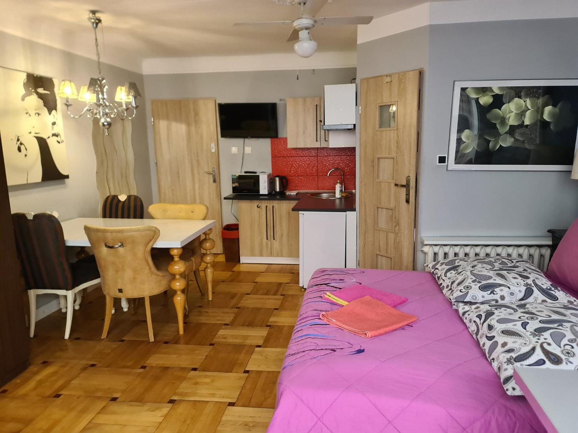 Hel-Tour Pokoje Goscinne Władysławowo Extérieur photo