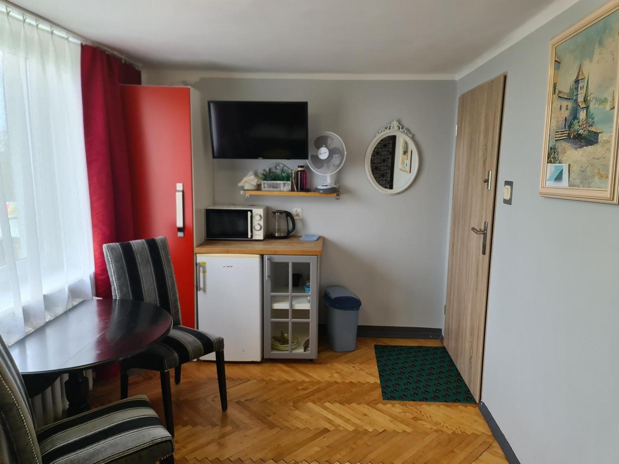 Hel-Tour Pokoje Goscinne Władysławowo Extérieur photo